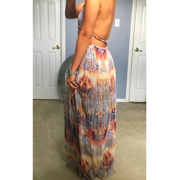 Stunning Beach Maxi - Picture 1 of 2